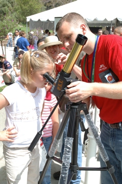 Solar observing at the Jet Propulsion Laboratory open house