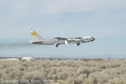The B-52 / X-43A leaves Edwards AFB